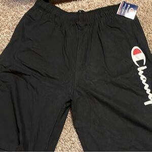 Men’s xl champion shorts